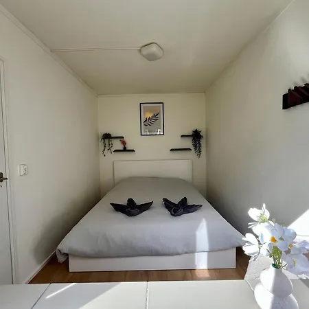 Casa de Férias Modern Natuurhuisje Midden In Het Bos Op De Veluwe