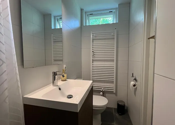 Modern Natuurhuisje Midden In Het Bos Op De Veluwe Hébergement de vacances Otterlo